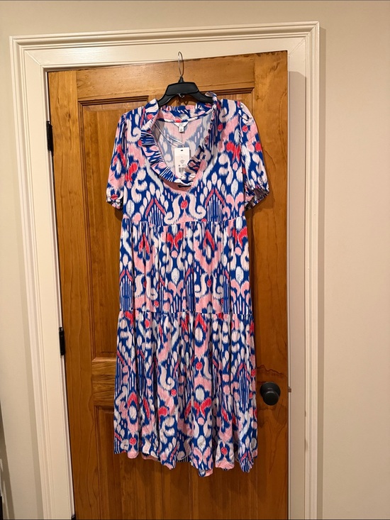crown & ivy Dresses & Skirts - crown & ivy Blue, Pink & White Printed V-Neck Tiered Maxi Dress